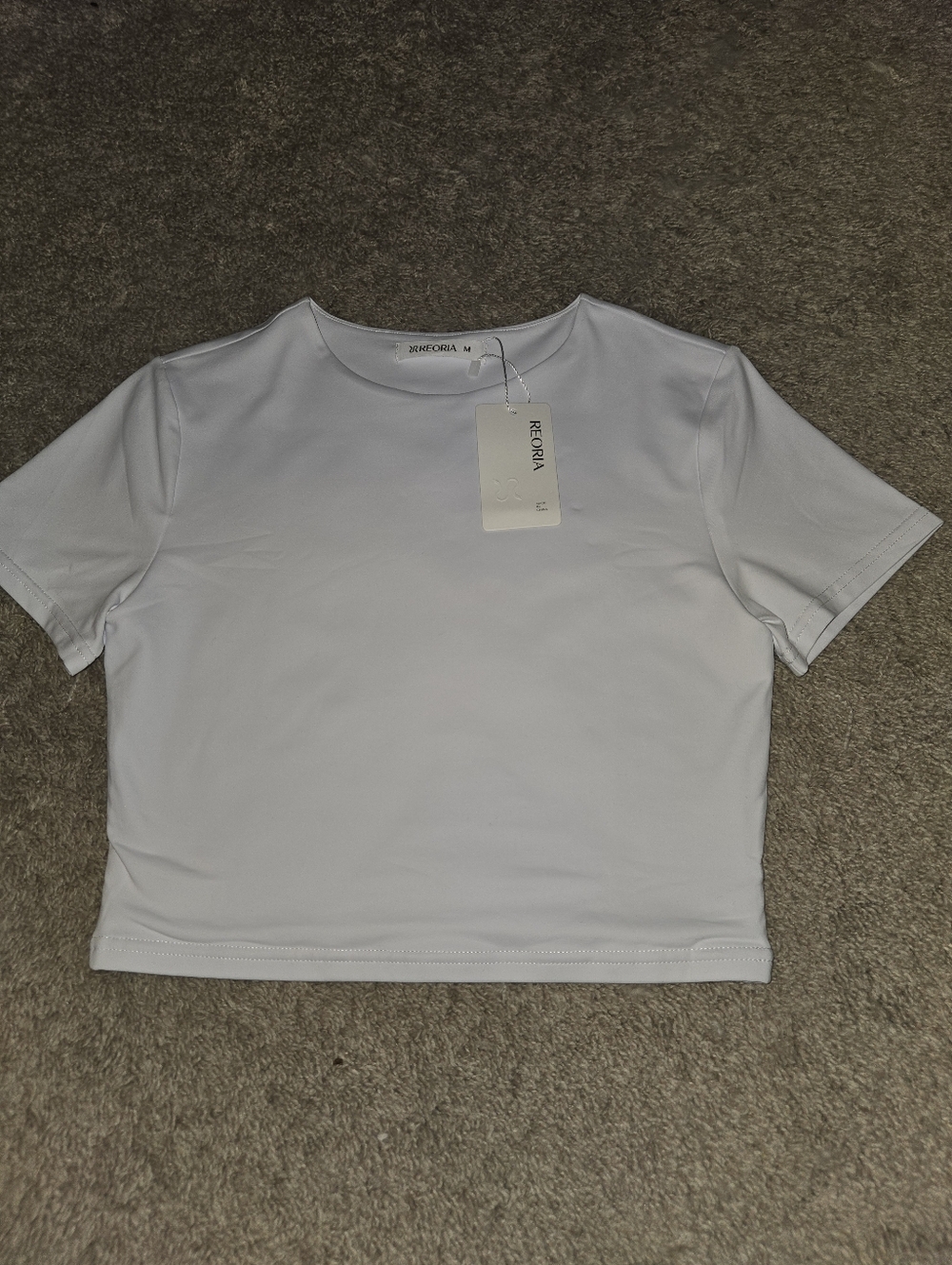 Reoria White Short Sleeve Crew Crop Tee